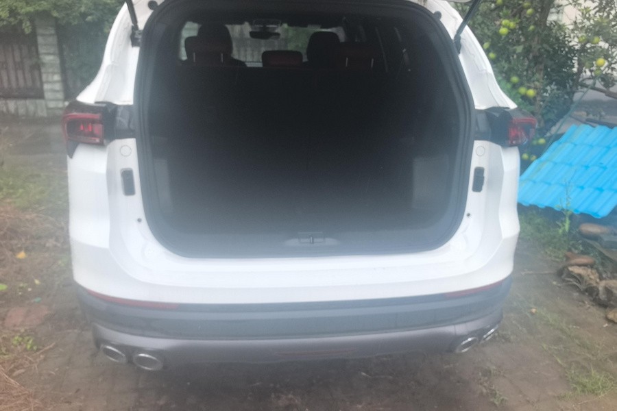 Jetour X70 PLUS 2025 car image #12