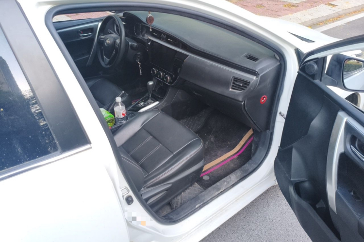 Toyota Corolla 2017 #21 Toyota Corolla 2017 car image #21