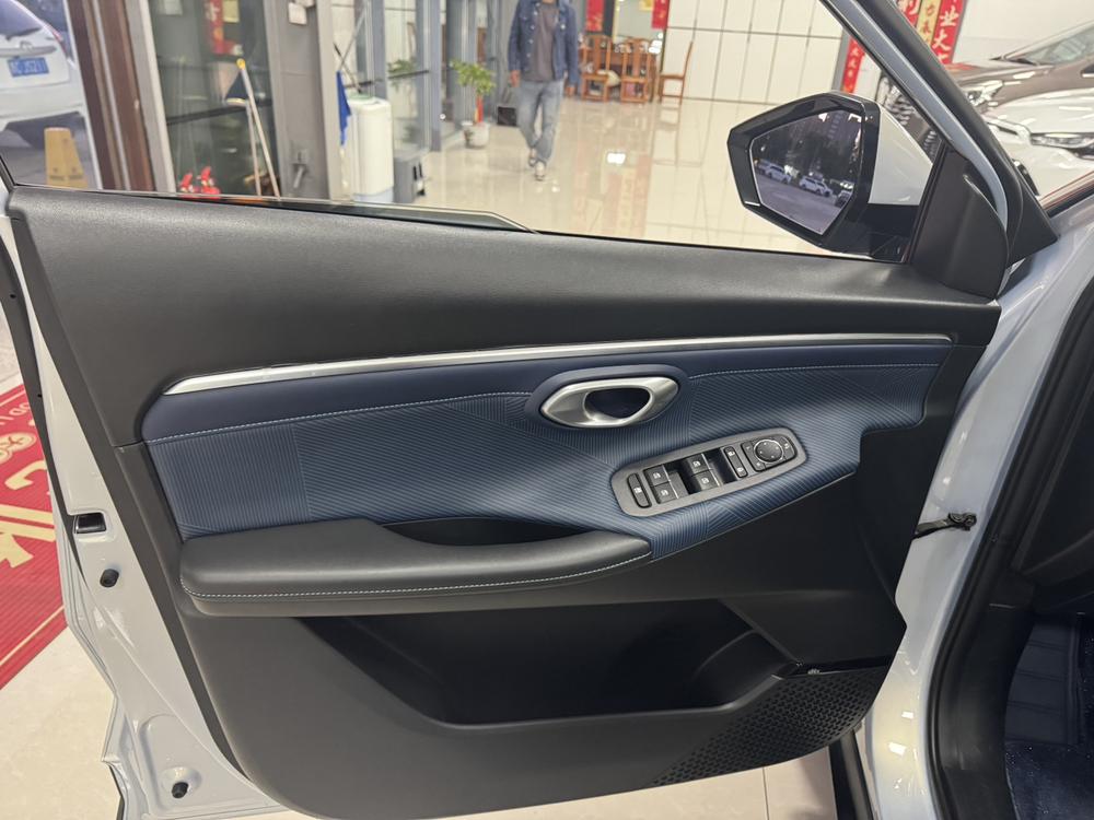 GAC Trumpchi GS3 2023 car image #19