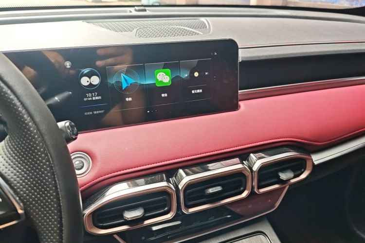 Jetour X70 PLUS 2025 car image #13