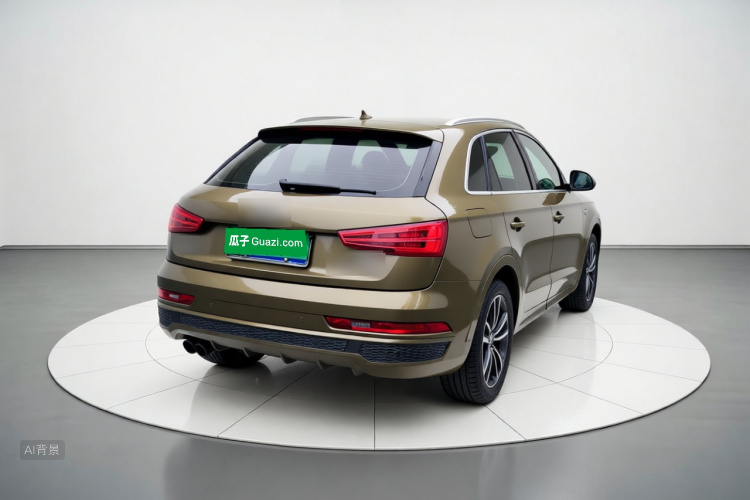 Audi Q3 2019 car image #7