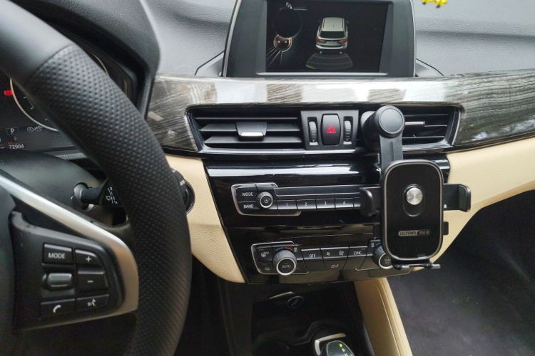 BMW X1 2016 #17 BMW X1 2016 car image #17