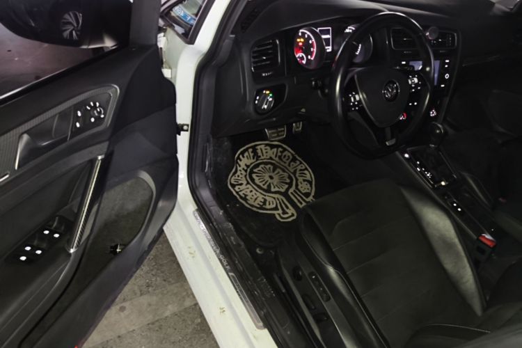 Volkswagen Golf 2018 #12 Volkswagen Golf 2018 car image #12