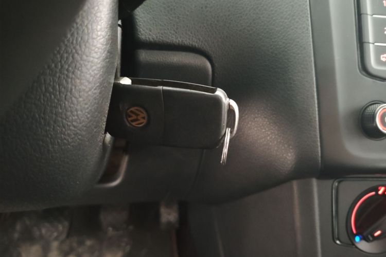 Volkswagen Polo 2017 #9 Volkswagen Polo 2017 car image #9