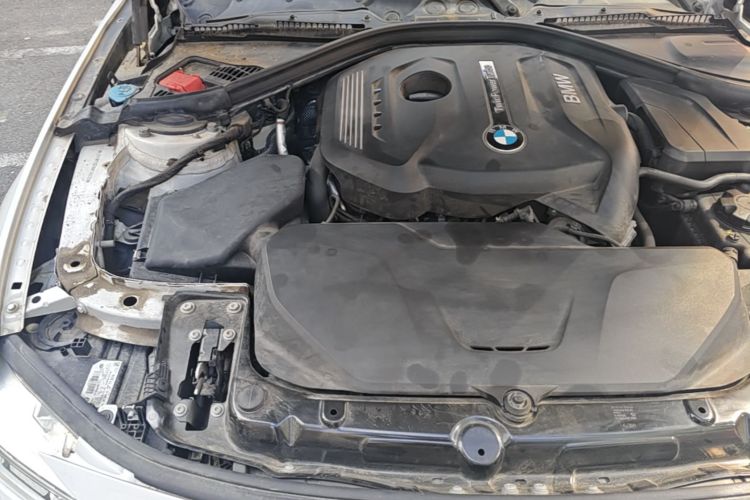 BMW 3 Series 2019 #23 BMW 3 Series 2019 car image #23