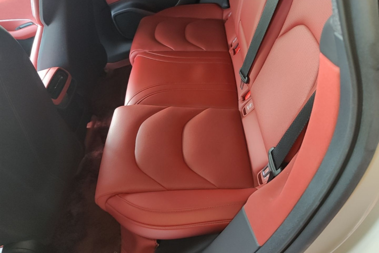 MI SU7 2024 car image #17