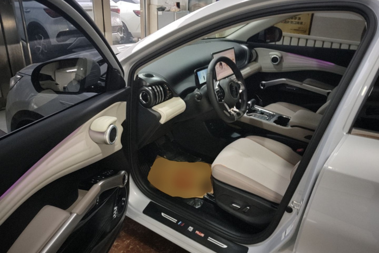 BYD Yuan Plus 2024 car image #16