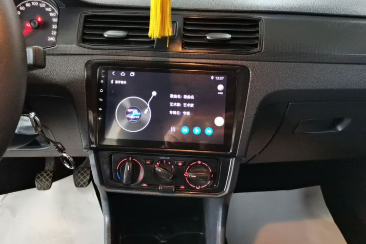 Volkswagen Santana 2018 #13 Volkswagen Santana 2018 car image #13