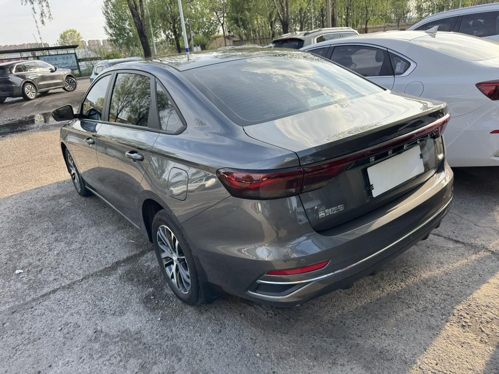GEELY Emgrand 2025 car image #4