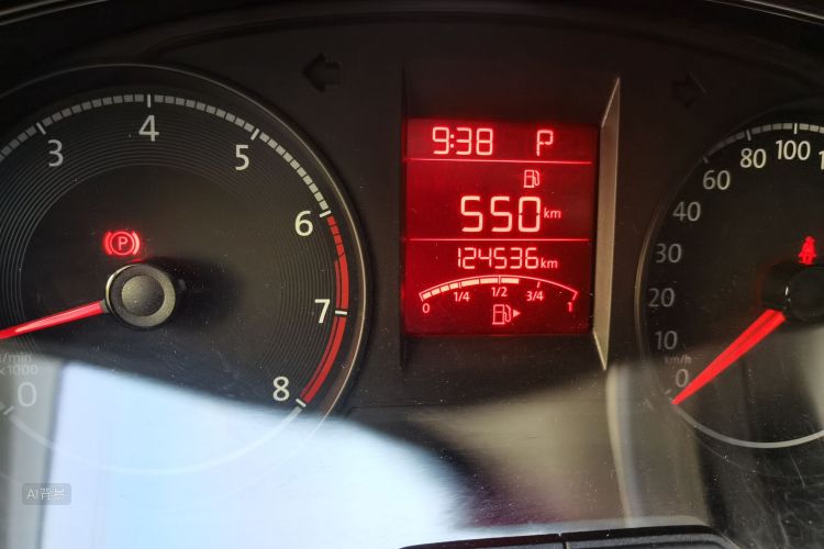 Volkswagen Santana 2018 car image #14