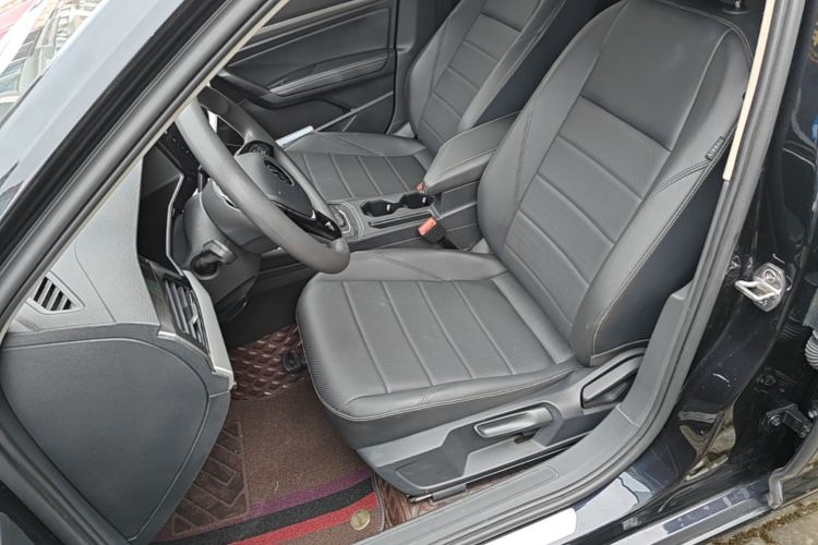 Volkswagen Lavida 2021 car image #15
