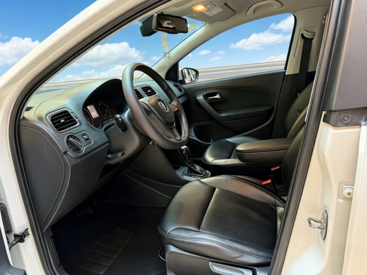 Volkswagen Polo 2015 #4 Volkswagen Polo 2015 immagine di auto #4