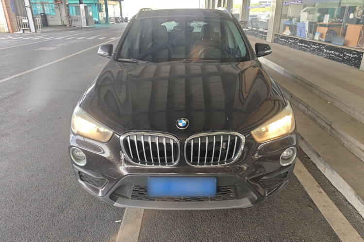 BMW X1 2019 imagen de coche #3