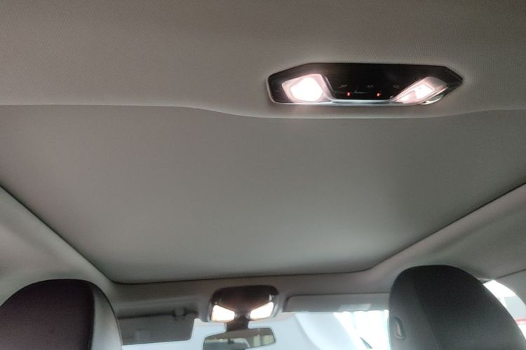 BMW 3 Series 2021 #20 BMW 3 Series 2021 car image #20