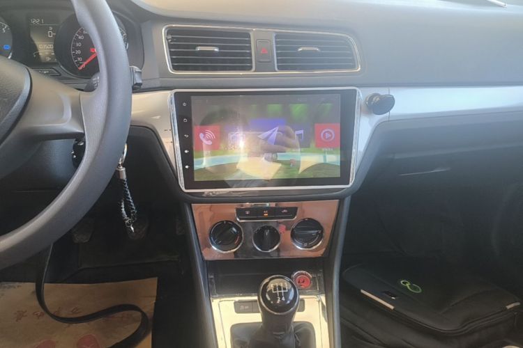 Volkswagen Lavida 2017 car image #13