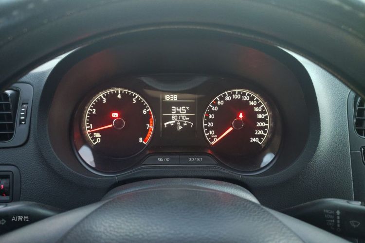 Volkswagen Polo 2016 #13 Volkswagen Polo 2016 car image #13