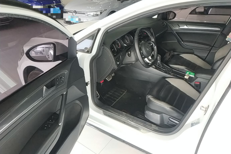 Volkswagen Golf 2018 #16 Volkswagen Golf 2018 car image #16