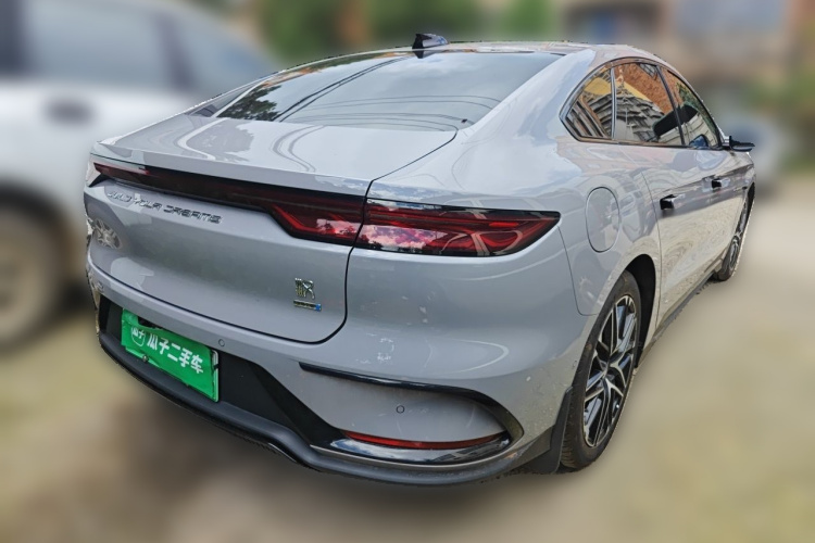 BYD Han 2025 car image #5