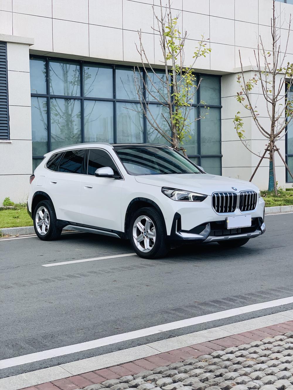 BMW X1 2024 #3 BMW X1 2024 car image #3