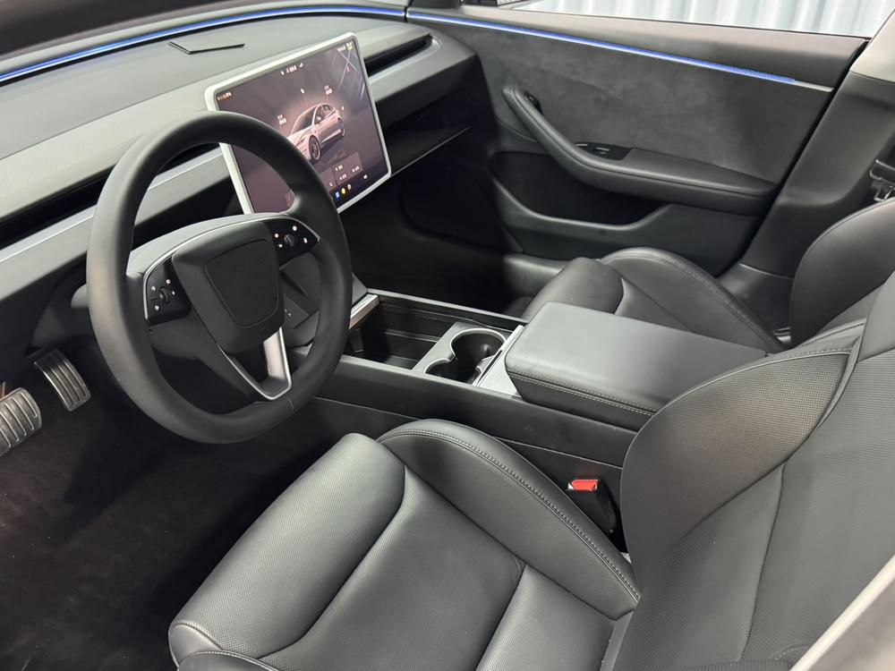 Tesla Model 3 2025 #10 Tesla Model 3 2025 car image #10