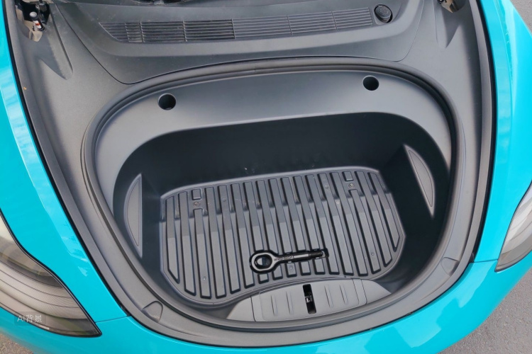 Tesla Model 3 2021 car image #22