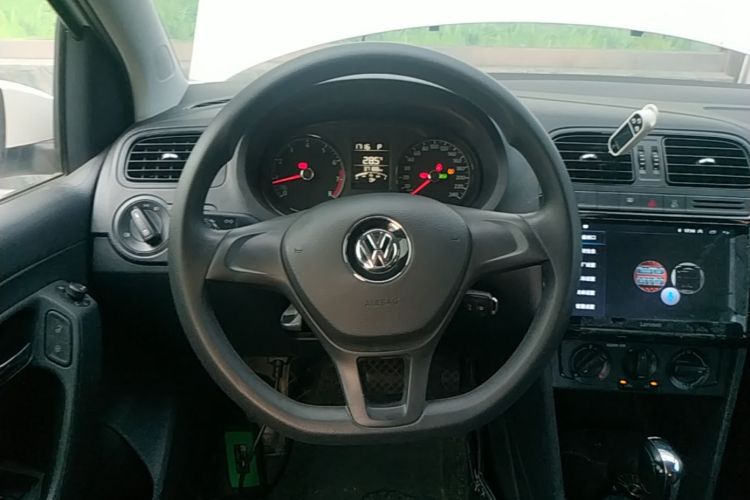 Volkswagen Polo 2018 #11 Volkswagen Polo 2018 car image #11