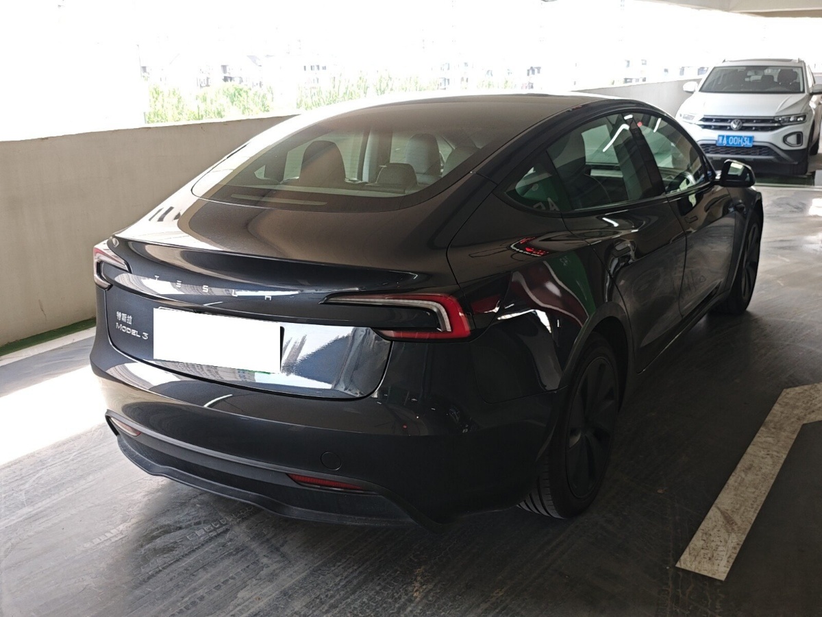 Tesla Model 3 2025 #4 Tesla Model 3 2025 car image #4