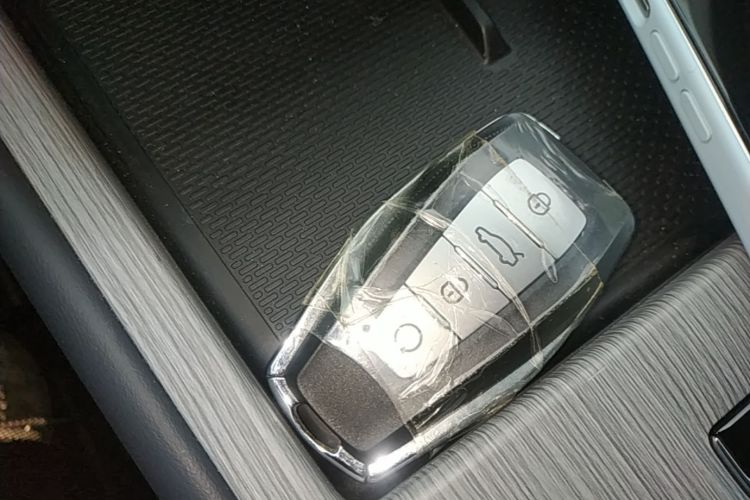 GEELY Boyue L 2024 car image #14