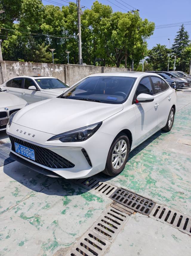 2025 2025 immagine di auto