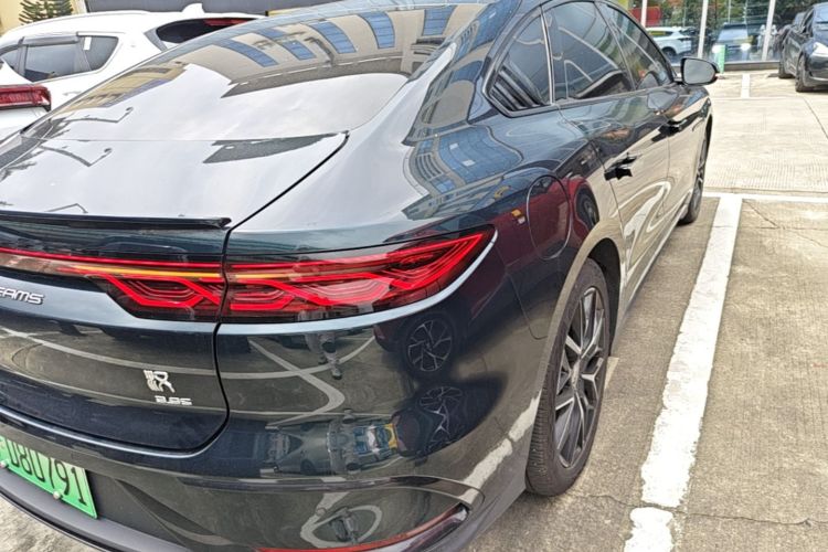 BYD Han 2022 car image #8