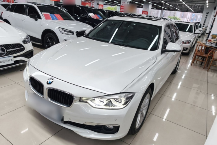 BMW 3 Series 2016 immagine di auto #2