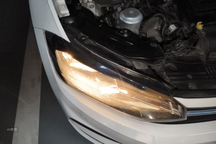 Volkswagen Polo 2020 car image #8