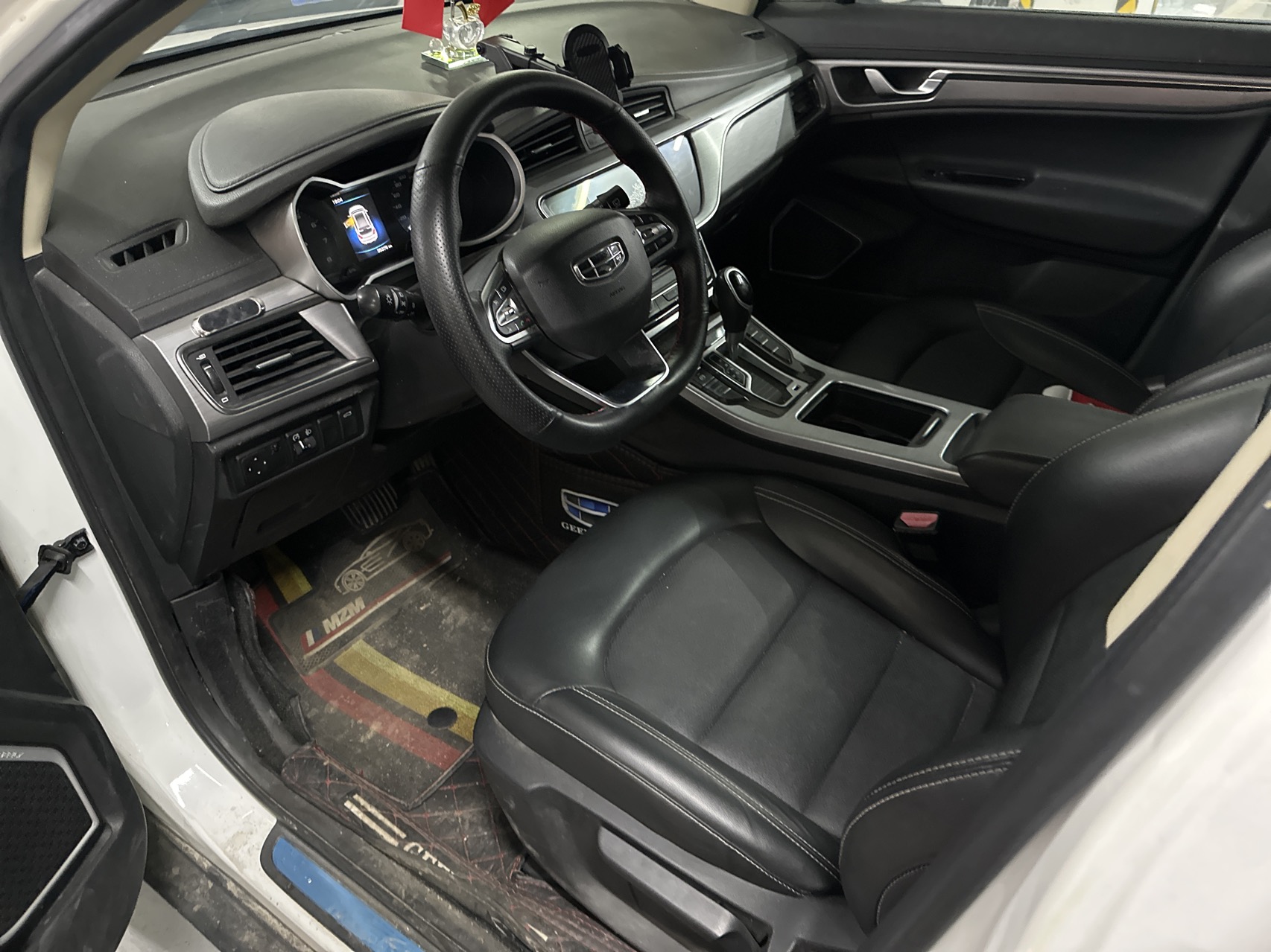 GEELY Emgrand GS 2020 #4 GEELY Emgrand GS 2020 immagine di auto #4