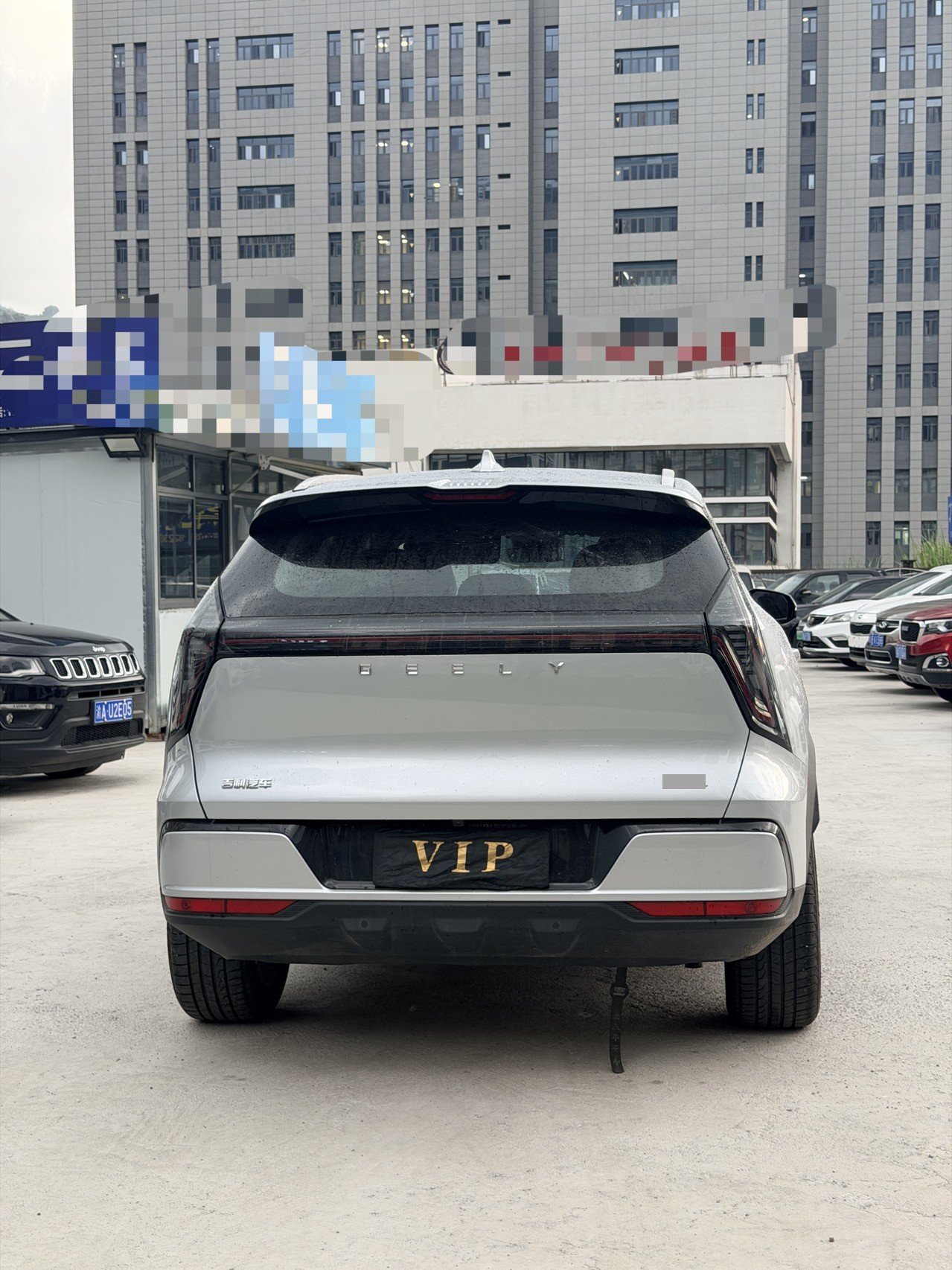 GEELY Boyue L 2025 car image #8