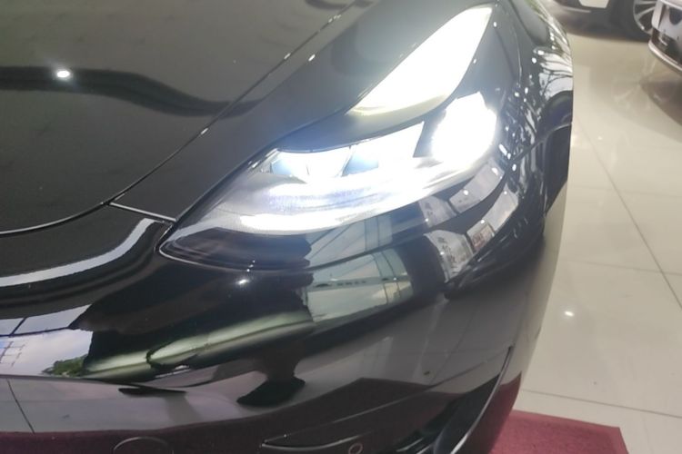 Tesla Model 3 2021 #23 Tesla Model 3 2021 car image #23