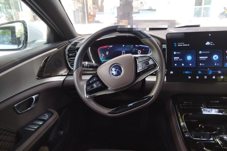 BYD Han 2022 car image #11