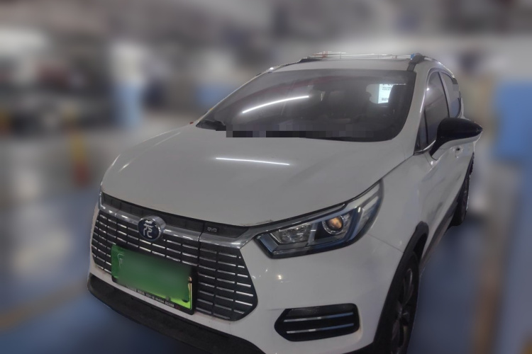 BYD Yuan New Energy 2019 car image #2