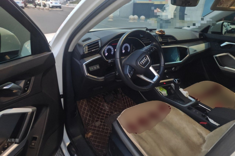 Audi Q3 2019 #18 Audi Q3 2019 صورة سيارة #18