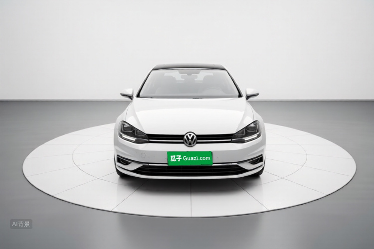 Volkswagen Golf 2020 car image #3