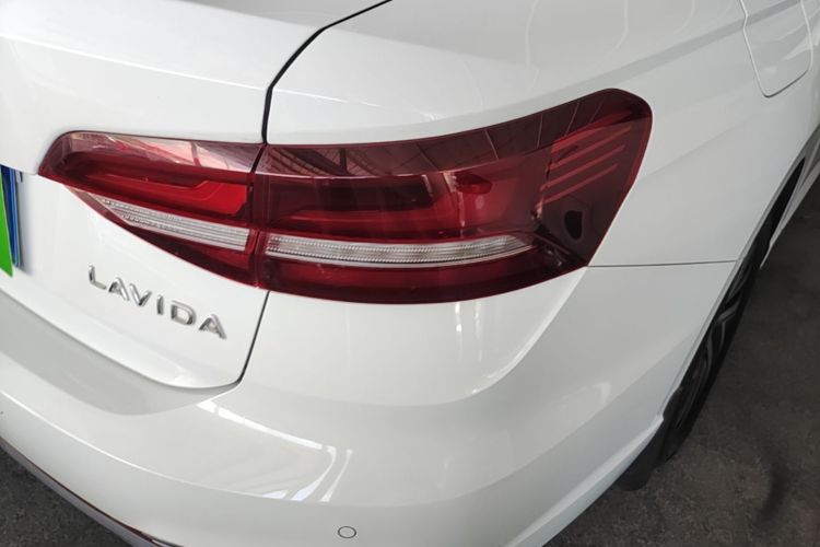 Volkswagen Lavida 2022 car image #8