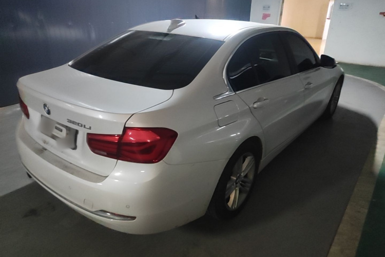 BMW 3 Series 2016 #7 BMW 3 Series 2016 immagine di auto #7