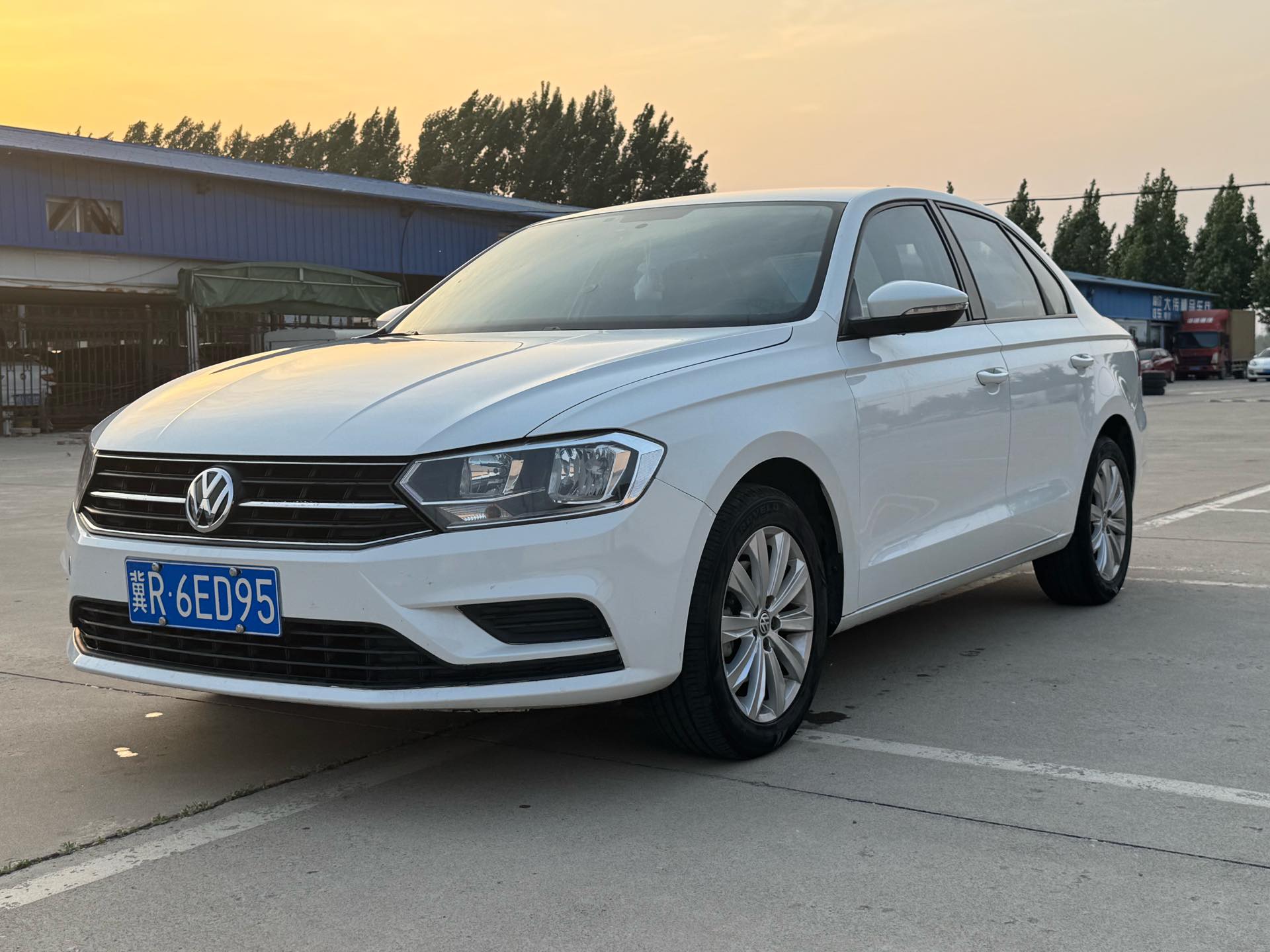 Volkswagen Bora 2019 Volkswagen Bora 2019 car image