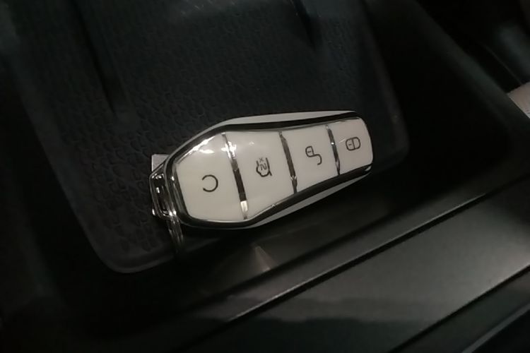 BYD YuanUP 2024 car image #9