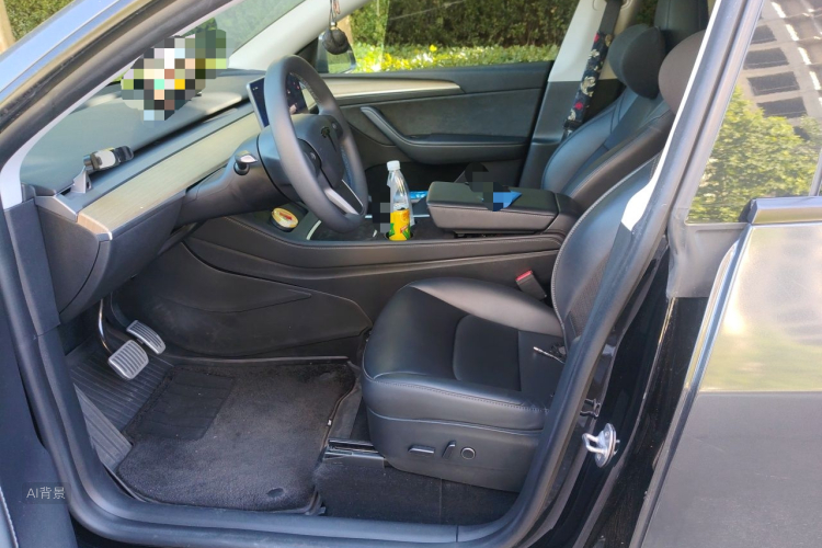 Tesla Model Y 2023 #17 Tesla Model Y 2023 car image #17