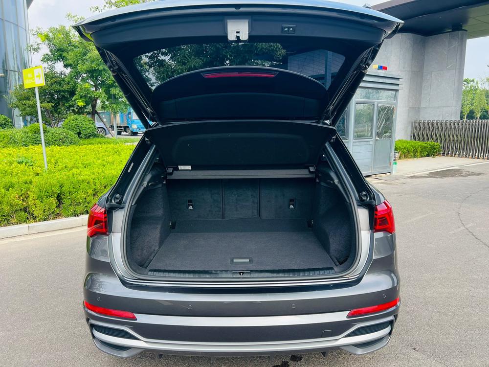 Audi Q3 2022 #9 Audi Q3 2022 car image #9