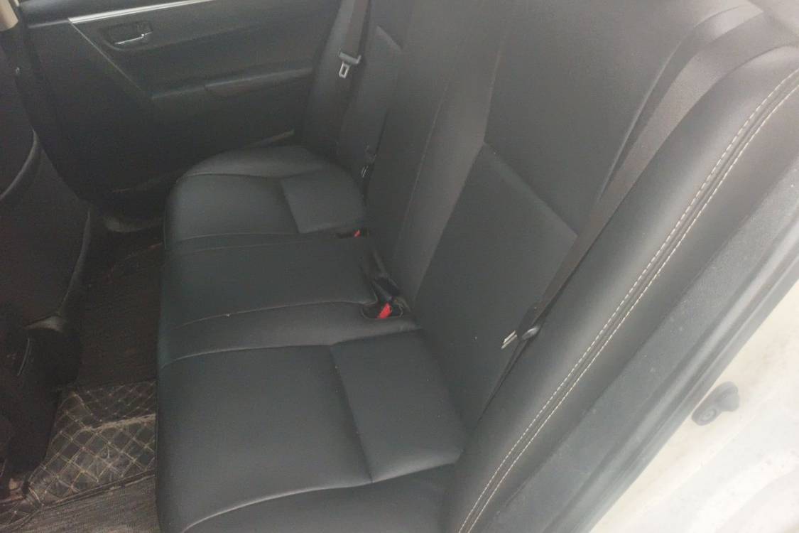 Toyota Corolla 2018 car image #21