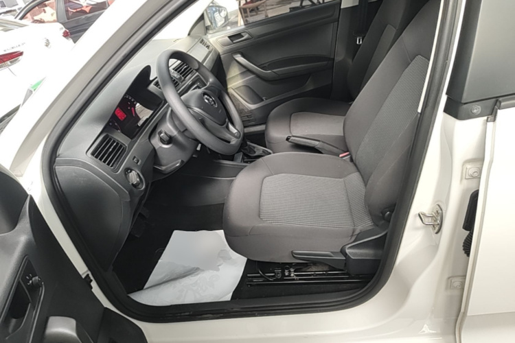 Volkswagen Santana 2016 image de voiture #19