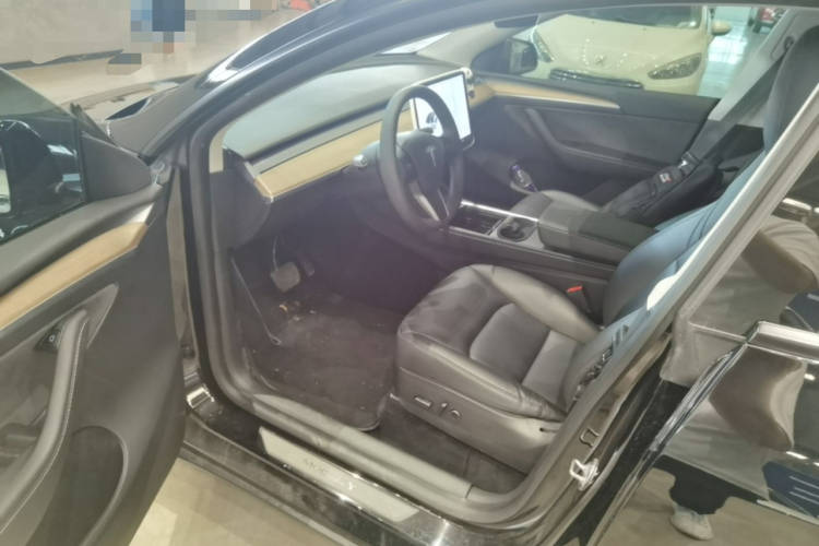 Tesla Model Y 2021 #16 Tesla Model Y 2021 immagine di auto #16