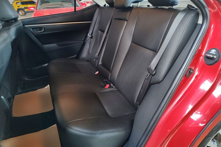 Toyota Corolla 2017 car image #17