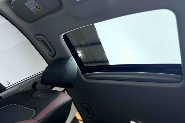 GEELY Coolray 2021 #18 GEELY Coolray 2021 car image #18
